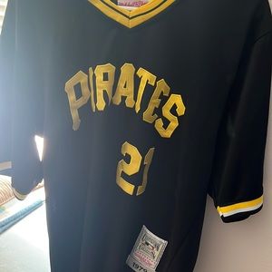 Roberto Clemente Jersey Stitched